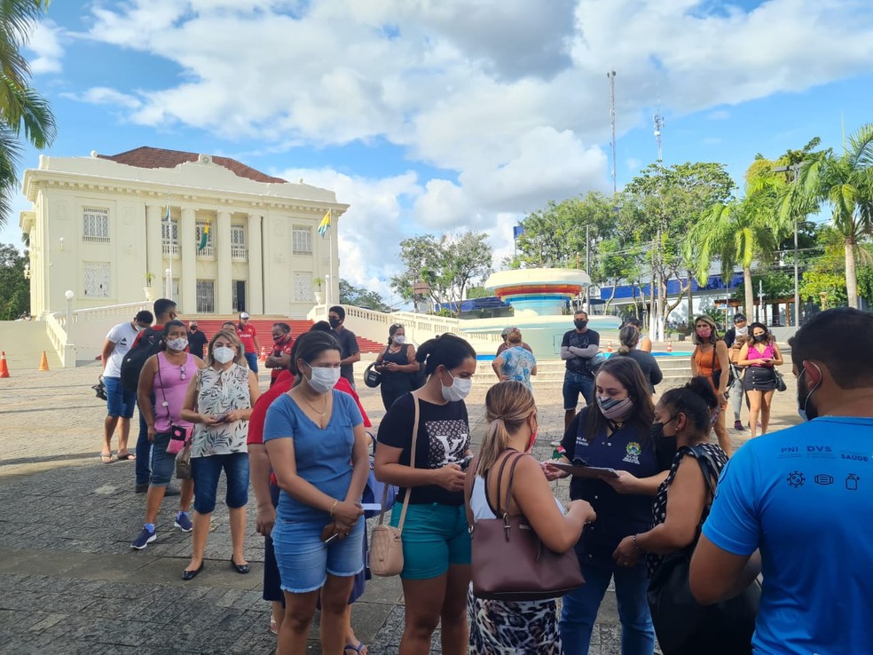 Atendimento foi feito das 16h às 20h em frente ao Palácio Rio Branco, no Centro da capital — Foto: Arquivo/Programa Nacinal de Imunização no Acre