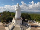 Devotos comemoram a reconciliação do Vaticano com o Padre Cícero