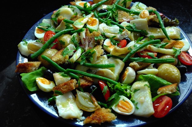Salada Niçoise com bacalhau (Foto: Andre Lima de Luca)