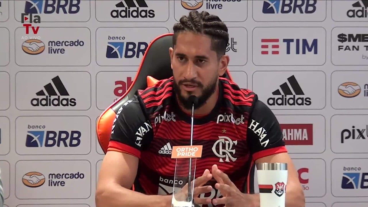 Pablo manda abraço ao pai rubro-negro e diz: 'Especial por mover muitos corações'