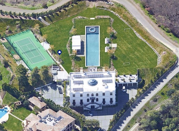 Casa do jogador de basquete Anthony Davis (Foto: Google Maps)