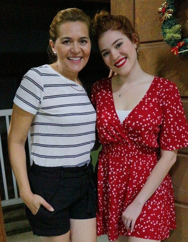 Eva de Mello e a filha Ana Clara (Foto: Reprodução/Instagram)