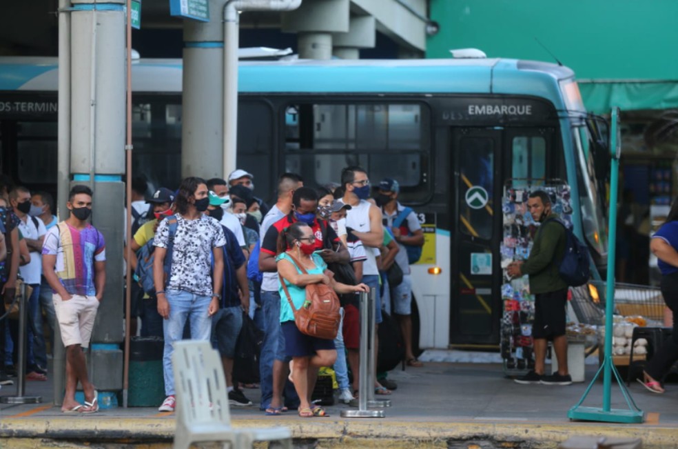 Fortaleza terá passagem de ônibus gratuita do domingo de eleição — Foto: Fabiane de Paula/Sistema Verdes Mares