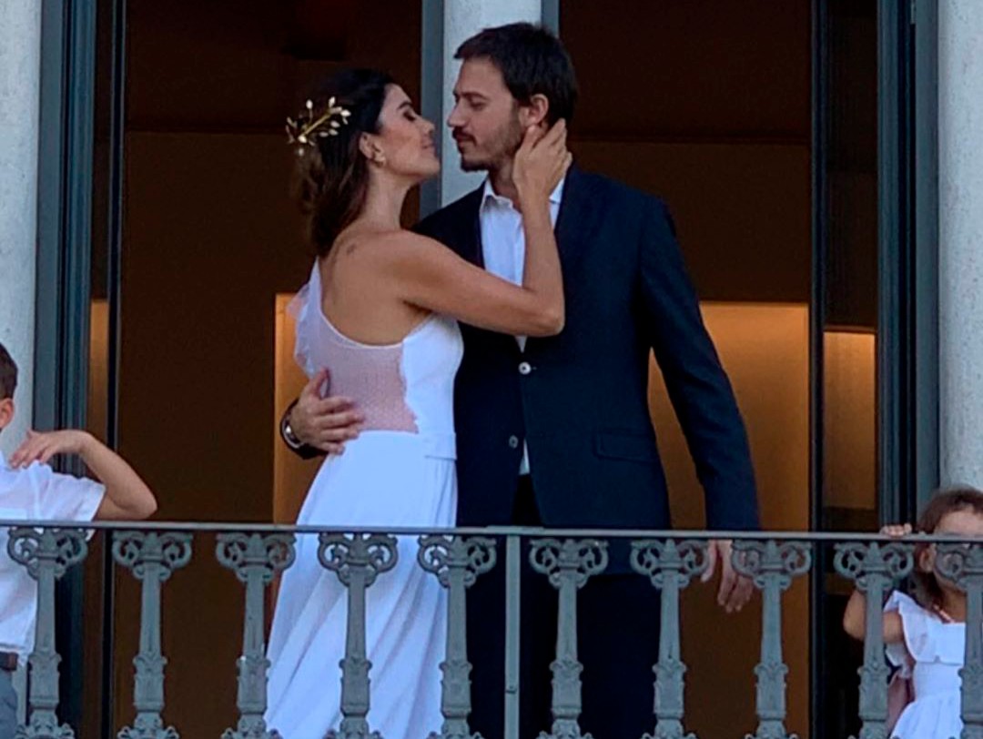 Joana Balaguer e Paulo Souza renovam os votos do casamento em Portugal (Foto: Reprodução/Instagram)