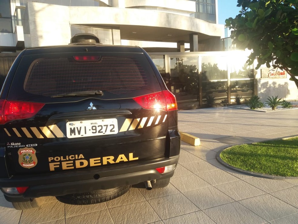 Bairro de Jatiúca, em Maceió, é um dos locais onde a PF cumpre mandados durante operação — Foto: Polícia Federal/Ascom