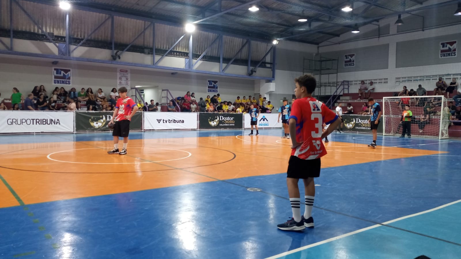 Expressão vence e confirma liderança do Grupo 6 do masculino da 17ª Copa TV Tribuna de Handebol