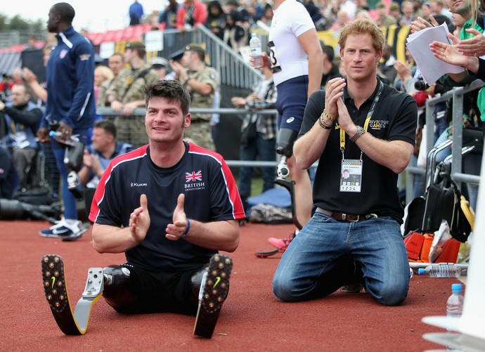 Dave Henson encantou o príncipe Harry no "Ibnvictus Games", evento multiesportivo paralímpico, realizado na Inglaterram, com soldados feridos de guerra (Foto: Chris Jackson/Getty Images)