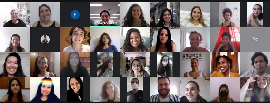 72 jovens de todo o Brasil participaram de oficinas de inovação para tentar responder a questão: “Como a moda pode transformar o Brasil?” (Foto: Divulgação)