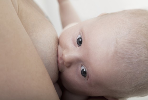 Como o leite materno ajuda a formar o paladar da criança (Foto: Thinkstock Photo)