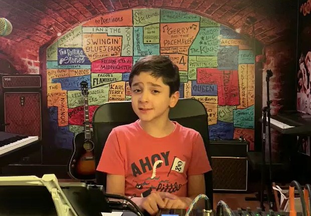 Com um QI de 140, o paulistano Gustavo Arias Saldanha, de 8 anos, é atualmente o membro brasileiro mais novo da Mensa (Foto: Arquivo Pessoal/Agência Brasil)