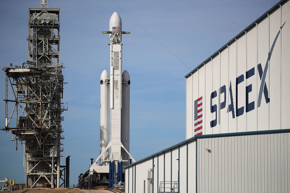 SpaceX recebe aprovação regulatória dos EUA para voo de estreia da Starship  ao espaço | Tecnologia | Época NEGÓCIOS