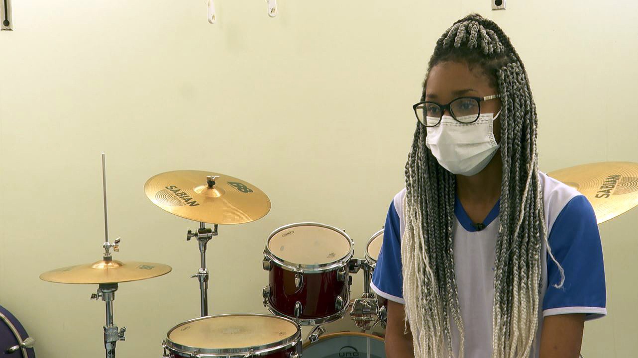 'Música transforma', diz estudante da rede pública aprovada em 2º lugar em música na USP Ribeirão Preto