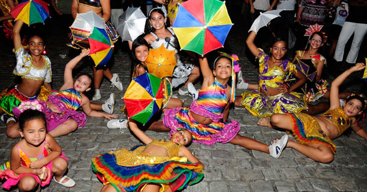 Balé Popular do Recife ganha título de Patrimônio Imaterial do Recife