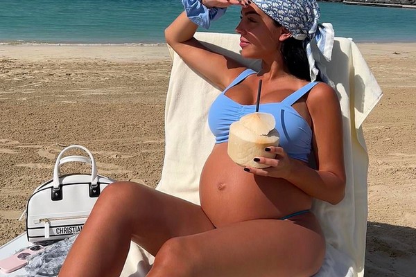 Georgina Rodriguez quando estava grávida de gêmeos (Foto: Instagram)