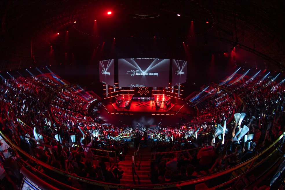 Público marcou presenta no LCQ SA, o primeiro presencial de Valorant no Brasil — Foto: Bruno Alvares & César Galeão/Riot Games Brasil