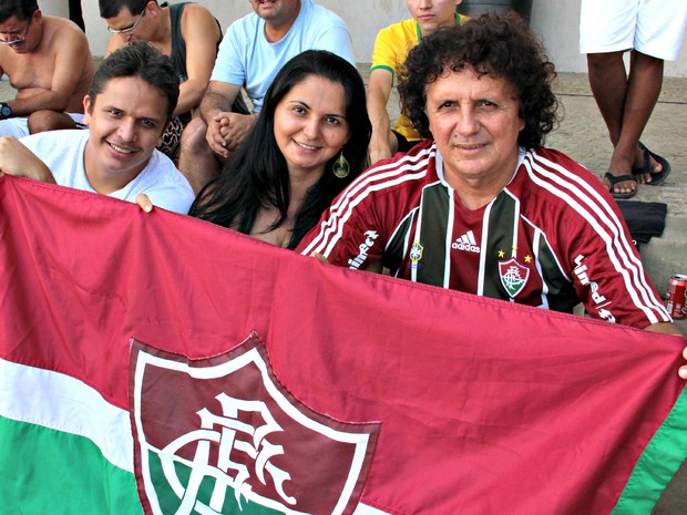 Os craques das tesouras comentam o cabelo de David Luiz