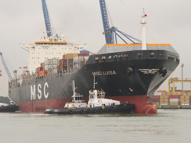 Navio deve movimentar 6 mil toneladas de carga (Foto: Ronaldo Silva Jr)