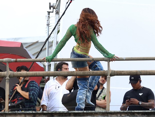 Anitta grava clipe no Rio de Janeiro (Foto: Roberto Filho/Brazil News)