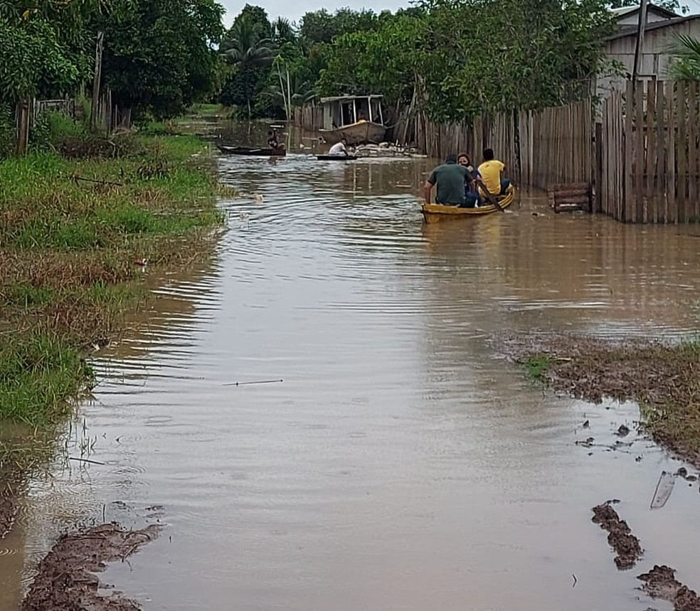 Santa Rosa do Purus é afetada por uma nova enchente — Foto: Asscom/Prefeitura 