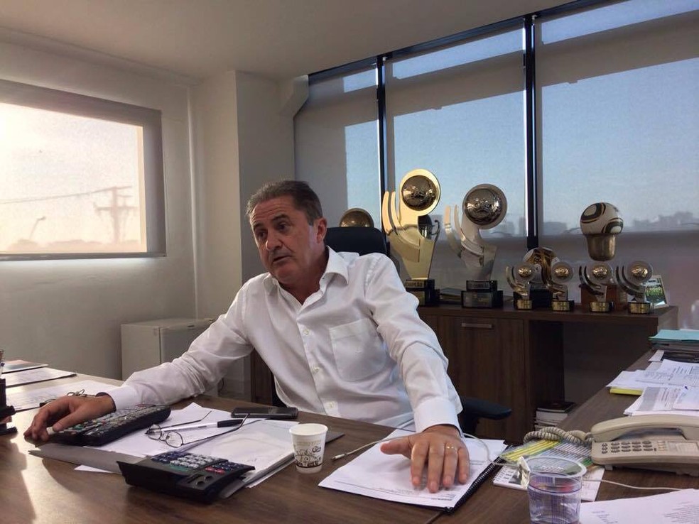 Francisco Novelletto, presidente da Federação Gaúcha de Futebol — Foto: André Roca / GloboEsporte.com