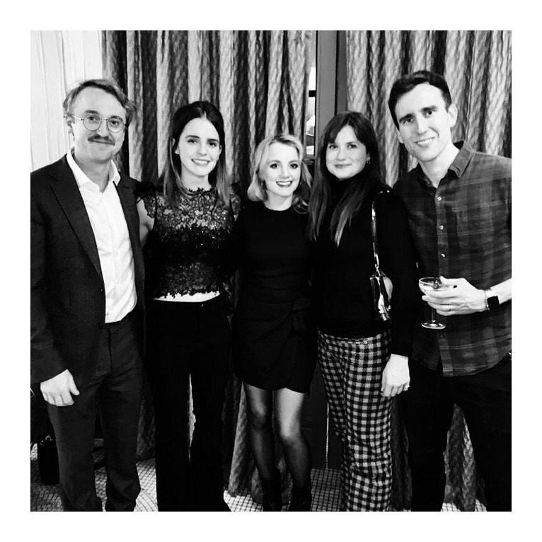 Emma Watson com companheiros da saga Harry Potter (Foto: Reprodução/Instagram)