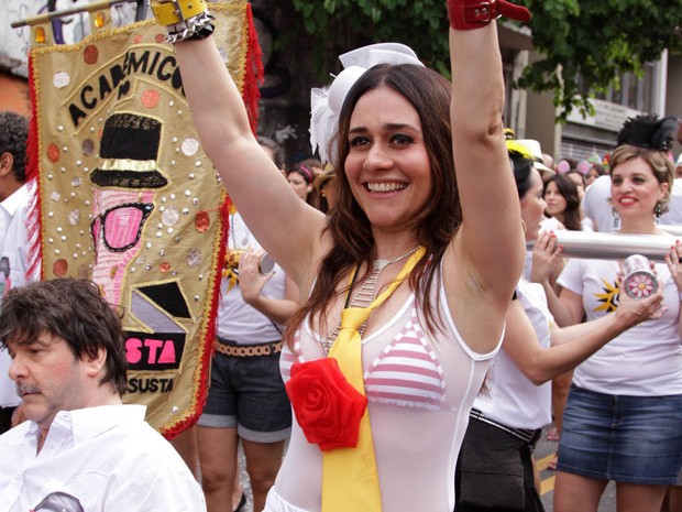 G1 - Veja lista com data e hora de desfile dos blocos de rua do