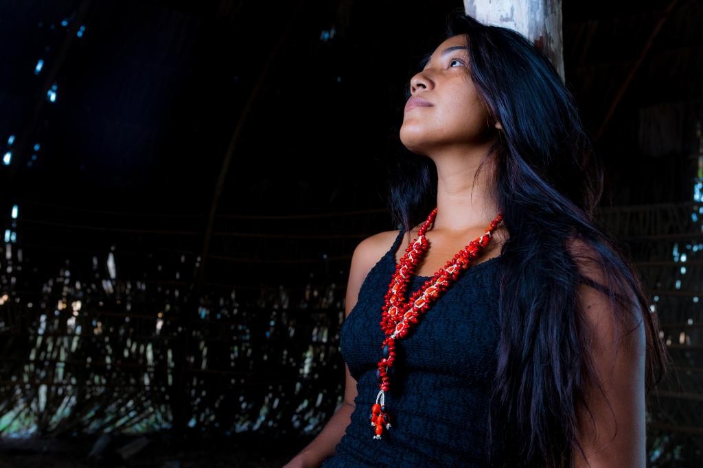Mulheres indígenas promovem evento cultural com desfile de moda e feira de artesanato em Cuiabá