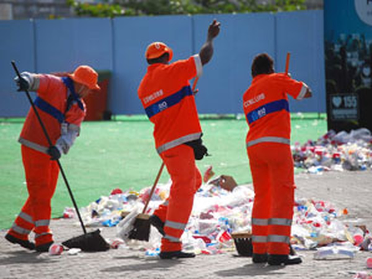 Coletas Seletiva E Domiciliar No Rio T M Altera O Durante O Natal E R Veillon Rio De Janeiro G