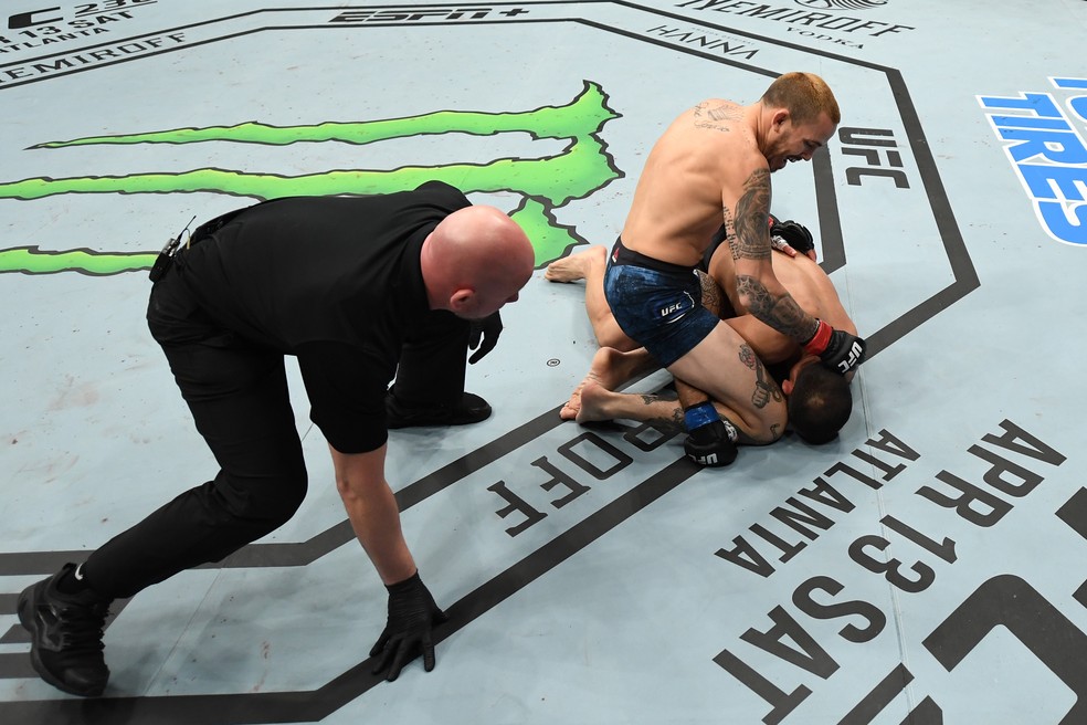 Marlon Vera nocauteou Frankie Saenz no UFC Nashville â?? Foto: Getty Images