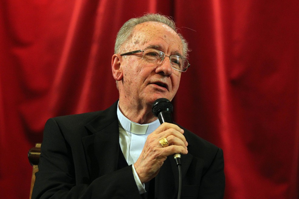 Brasil, São Paulo, SP, 29/06/2013. O Cardeal Dom Cláudio Hummes durante palestra sobre o Papa Francisco no auditório do Colégio São Bento, anexo ao Mosteiro de São Bento, no centro de São Paulo. — Foto: © Sebastião Salgado/Estadão Conteúdo/Arquivo