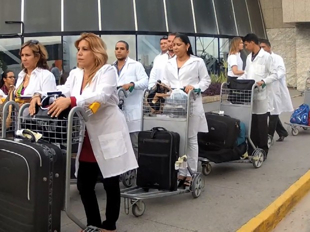 &#39;Mais Médicos&#39; chegaram ao Ceará em 2013 com contrato de trabalho de três anos (Foto: TV Verdes Mares/Reprodução)