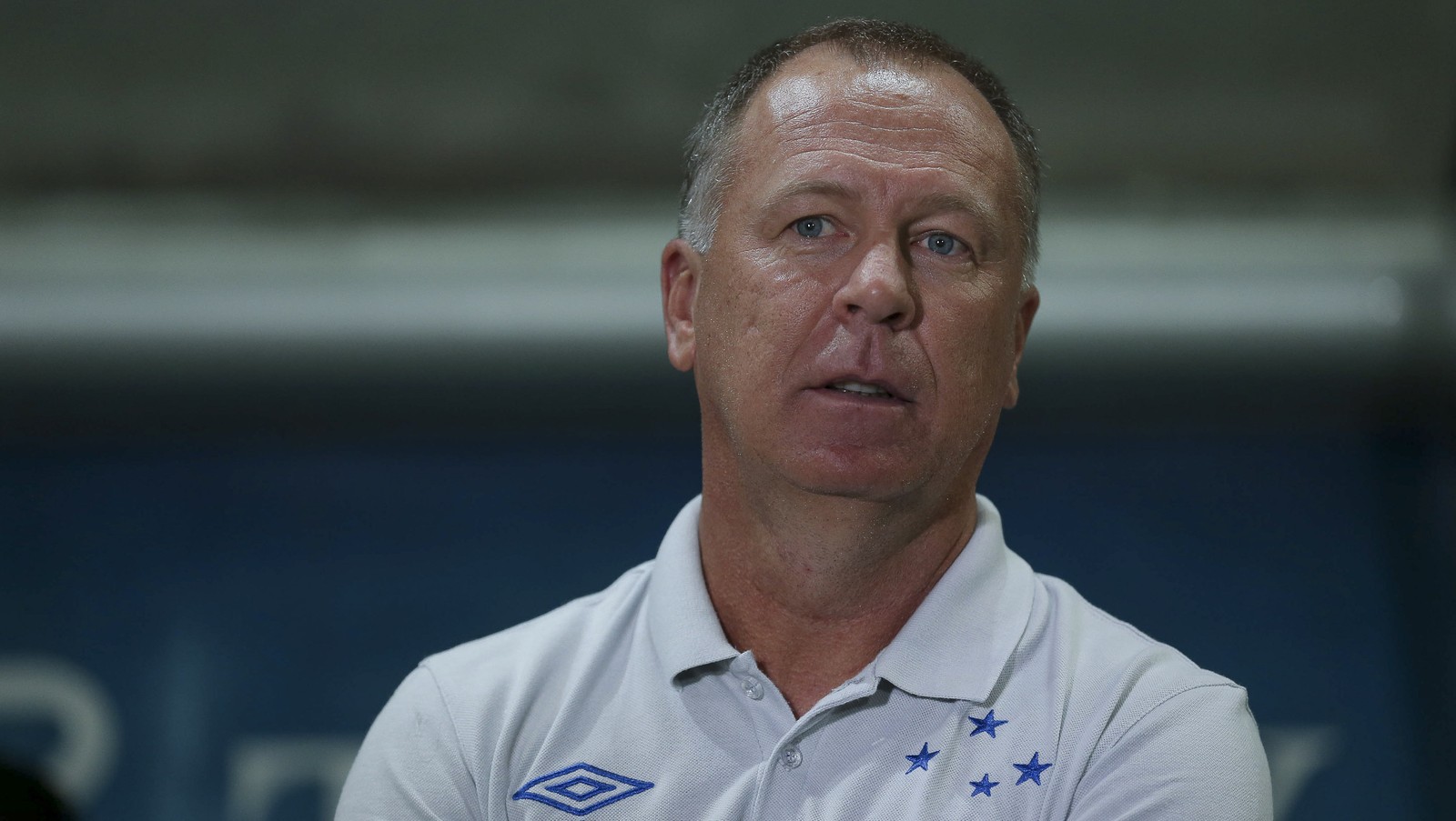Por pouco, Mano Menezes 