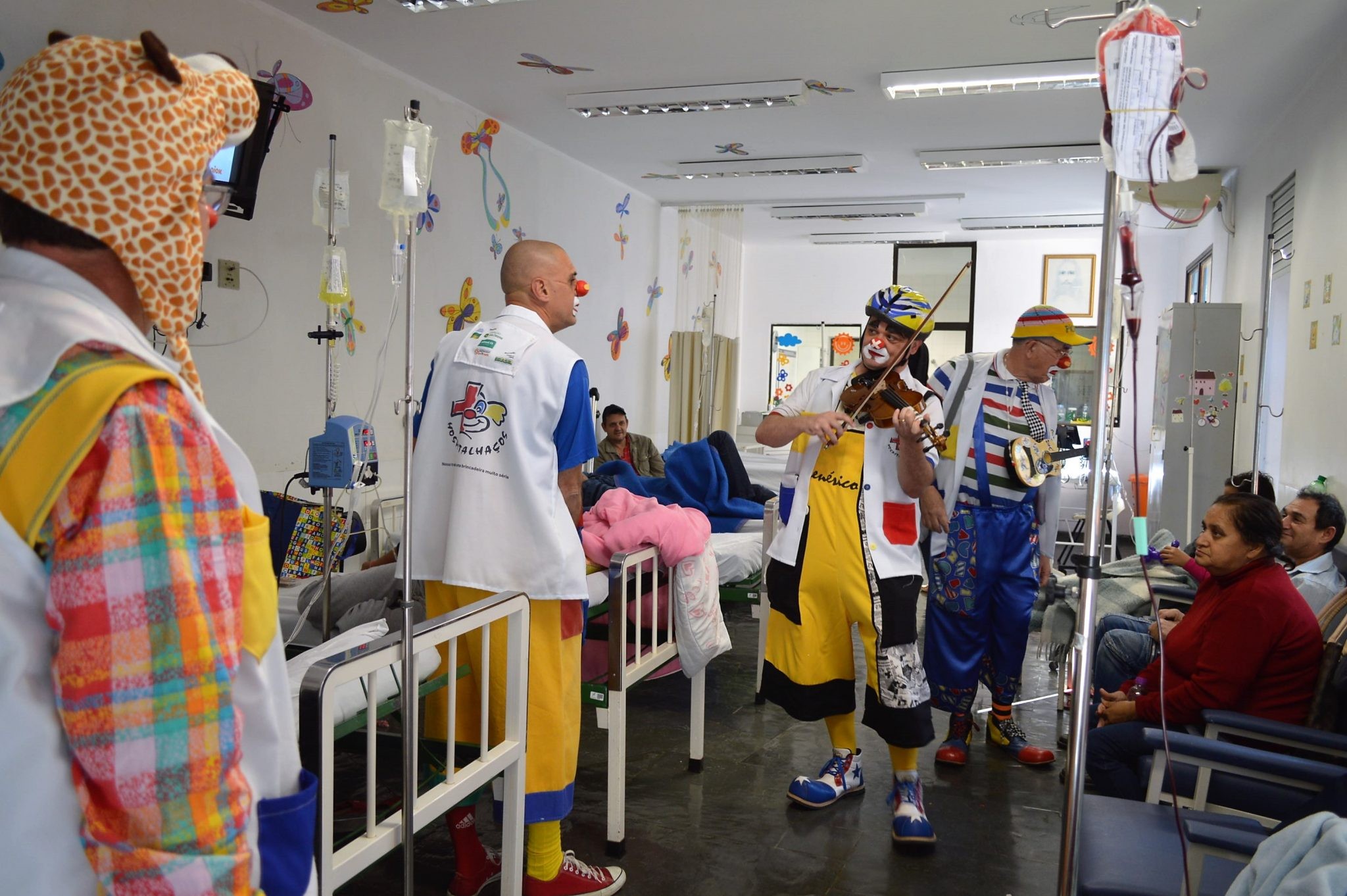 ONG Hospitalhaços anuncia fim de atividades após 22 anos de atuação