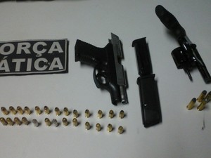 Armas apreendidas na região norte do Tocantins (Foto: Divulgação/ PM)