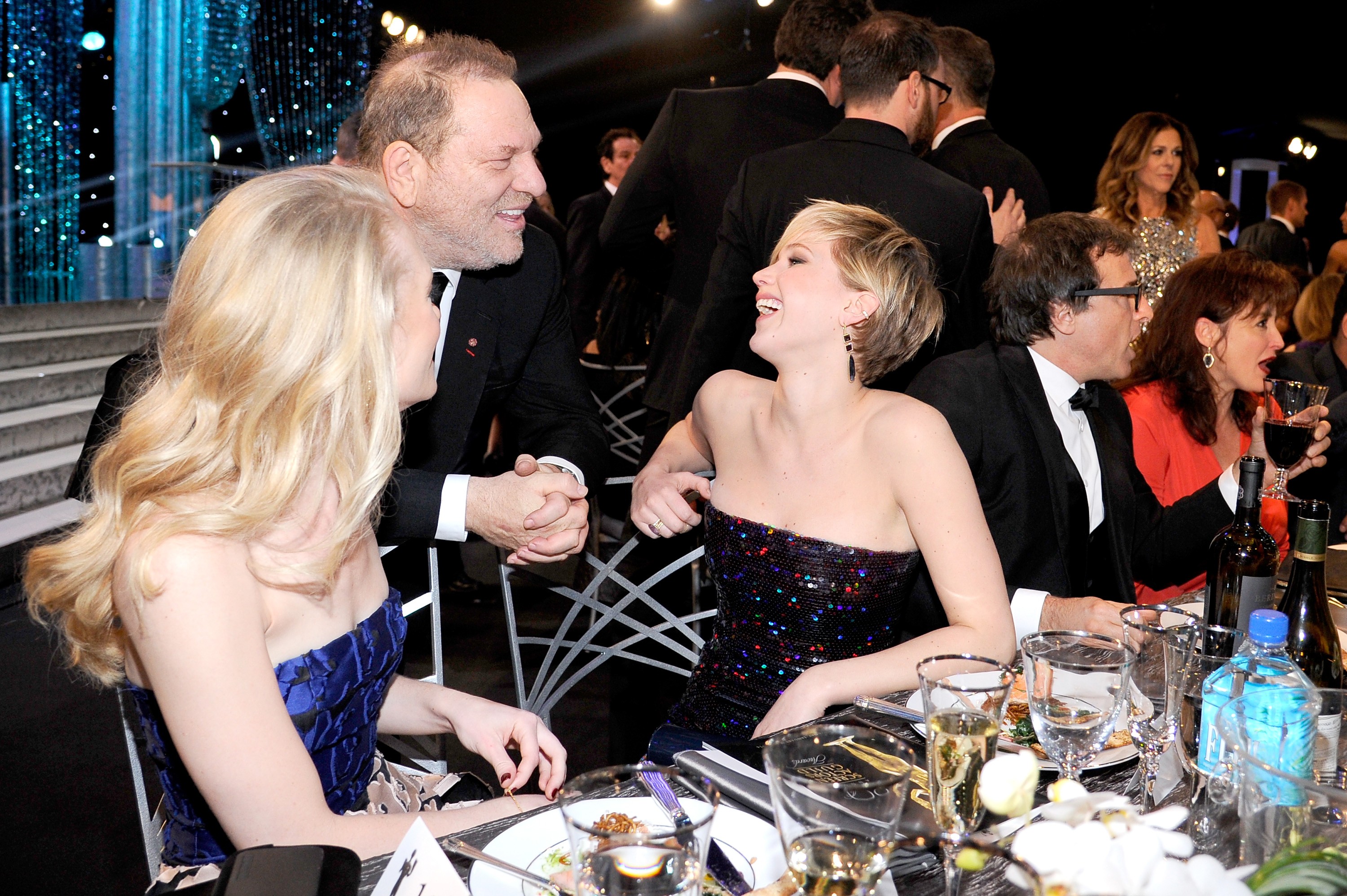 A atriz Jennifer Lawrence e o produtor Harvey Weinstein em um evento em Hollywood no ano de 2014 (Foto: Getty Images)