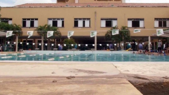 Alunos Sofrem Intoxicacao Por Cloro Em Piscina De Escola Federal Em Fortaleza Ceara G1