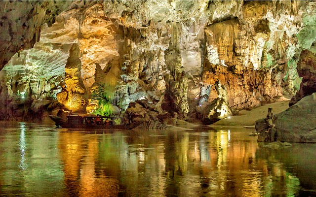 Sơn Đoòng, a maior caverna do mundo  (Foto: Wikimedia Commons )