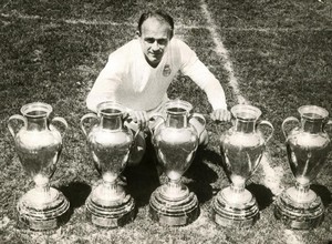 Ex-jogador Di Stéfano morre aos 88 anos (Foto: Agência EFE)