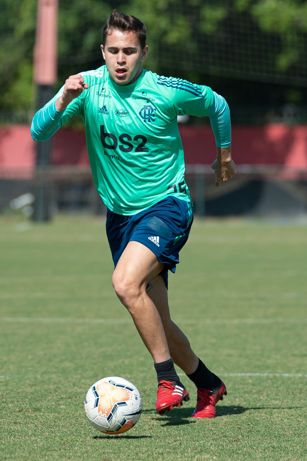 Piris da Motta durante treino do Flamengo no Ninho &mdash; Foto: Alexandre Vidal/Flamengo