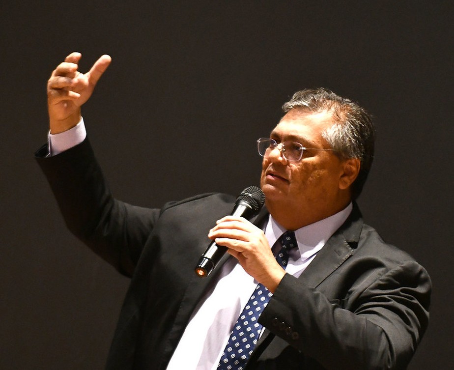 O ministro da Justiça, Flávio Dino, participa da posse do diretor-geral da Polícia Federal