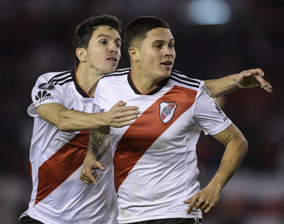 Quintero comemora gol pelo River Plate &mdash; Foto: AFP