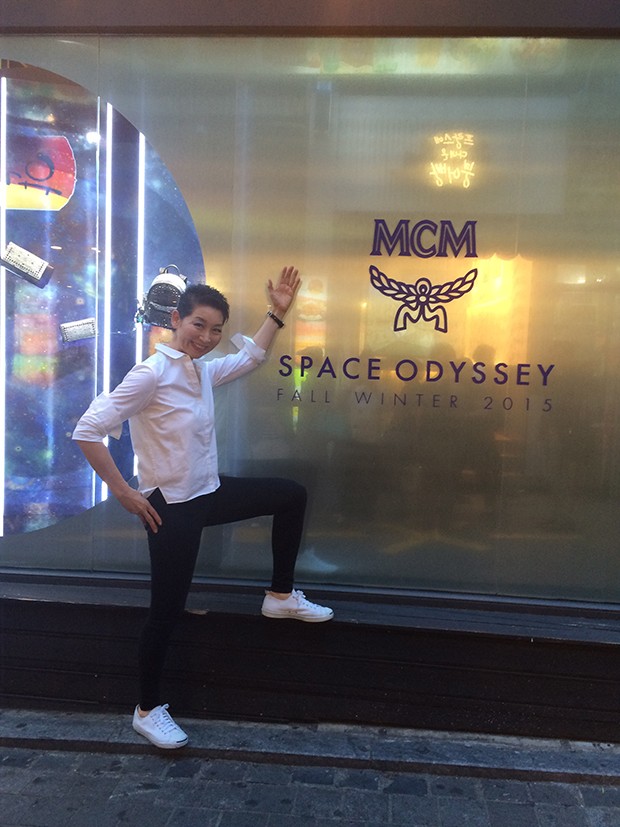 Kim Sung-Joo outside her Seoul store  (Foto: Suzy Menkes Instagram)
