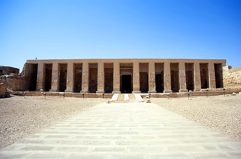 Templo de Seti I, em Abidos (Foto: Wikimedia/Roland Unger)