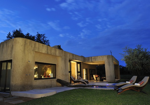 Earth Lodge, no Sabi Sabi Private Game Reserve (Foto: Divulgação) Earth Lodge, no Sabi Sabi Private Game Reserve (Foto: Divulgação)