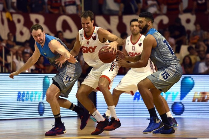 Capitão minimiza atuação individual e revela segredo do Fla: É a entrega