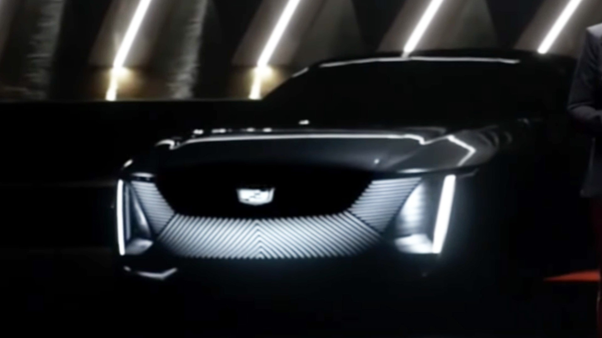 A General Motors apresenta seus projetos de carro futurista elétrico (Foto: Reprodução/YouTube)