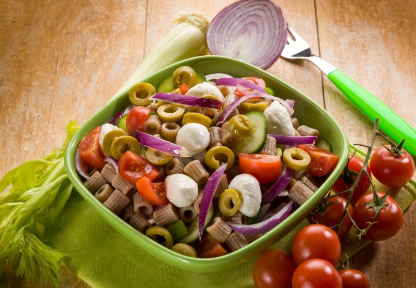 SALADA DE MACARRÃO COM ALCACHOFRA (Foto: Reprodução)