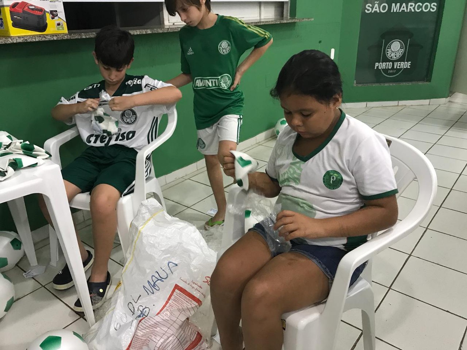 Torcida do Palmeiras faz ação social na zonas leste e sul de Porto Velho  (Foto: José Serbino/ arquivo pessoal)