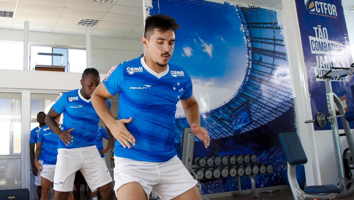 Com passagem pela Ucrânia, Willian diz não saber muito sobre o Shakhtar