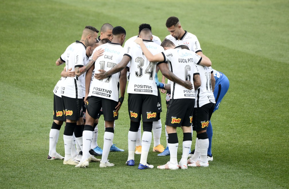 Notas da partida: coletivo do Corinthians vai mal novamente em eliminação para o Palmeiras em casa